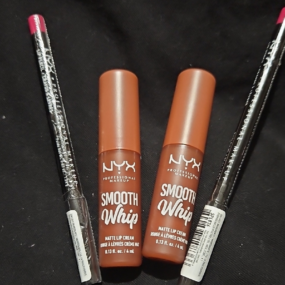 NYX Smooth Whip Matte Lip Cream Duo - Brown and Pink